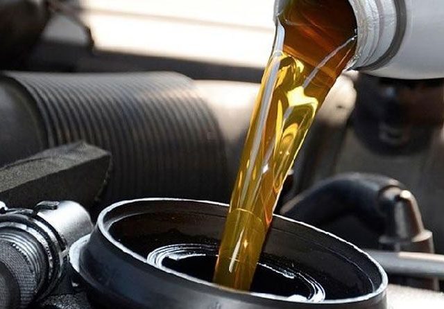 L‘importance des changements d’huile et votre atelier NAPA